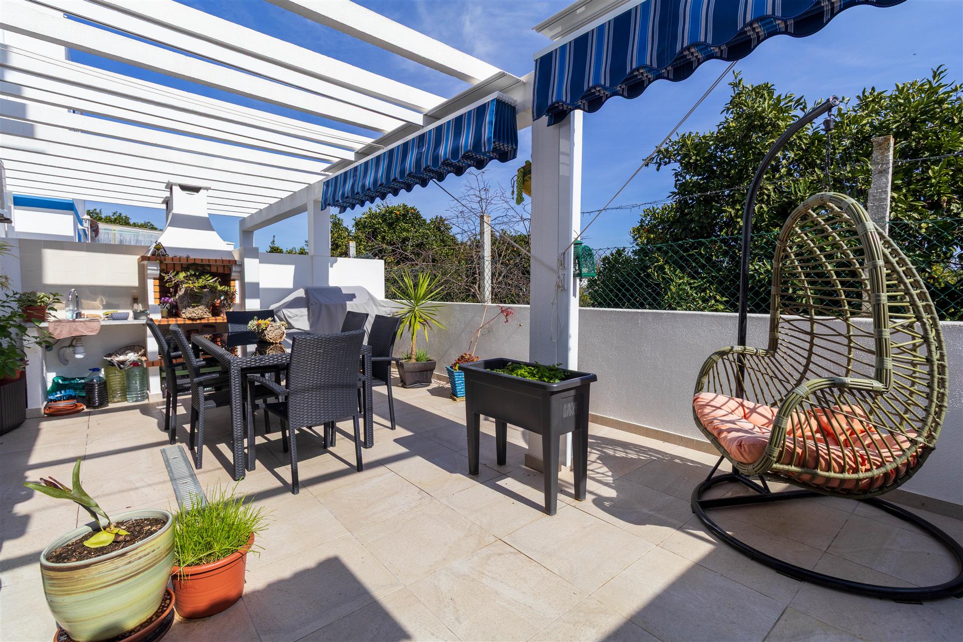 Vila Real de Santo António - Villa met 3+2 slaapkamers - Privé condominium met zwembad - Parking - 