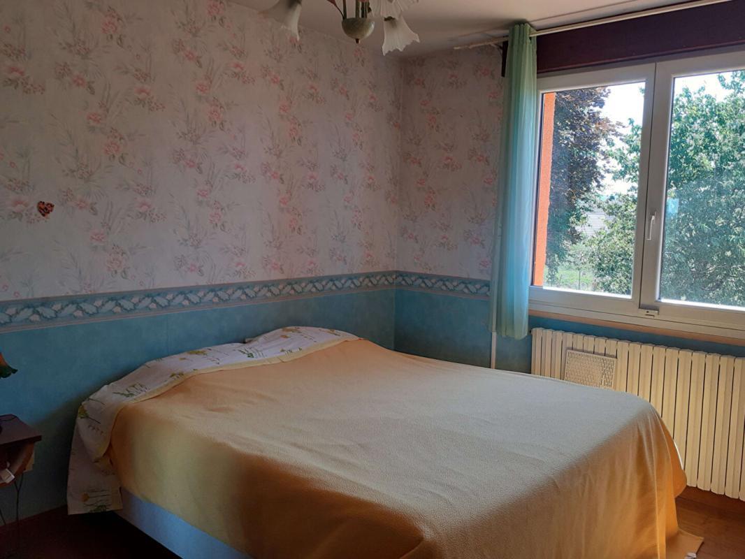 House 6 rooms 4 bedrooms Land 13740 m² in Roches lés Blamont 25310