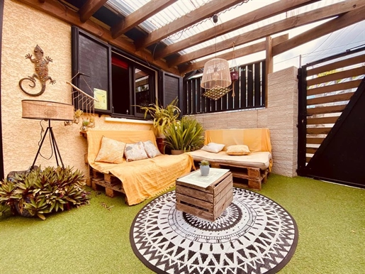 Exceptional Villa In Les Avirons - 5 Rooms - Swimming Pool - Sea View