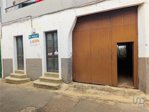 Shop / Commercial Establishment in Cano with 90,00 m²