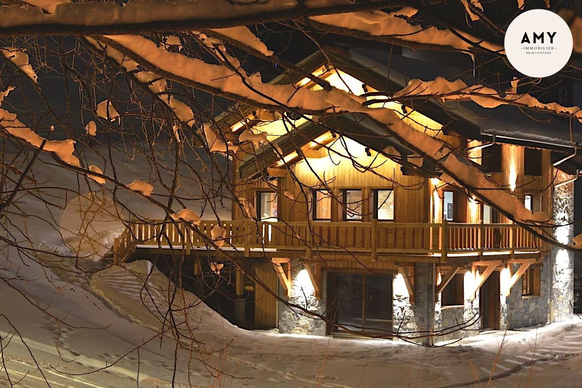 Purchase: House (73300)