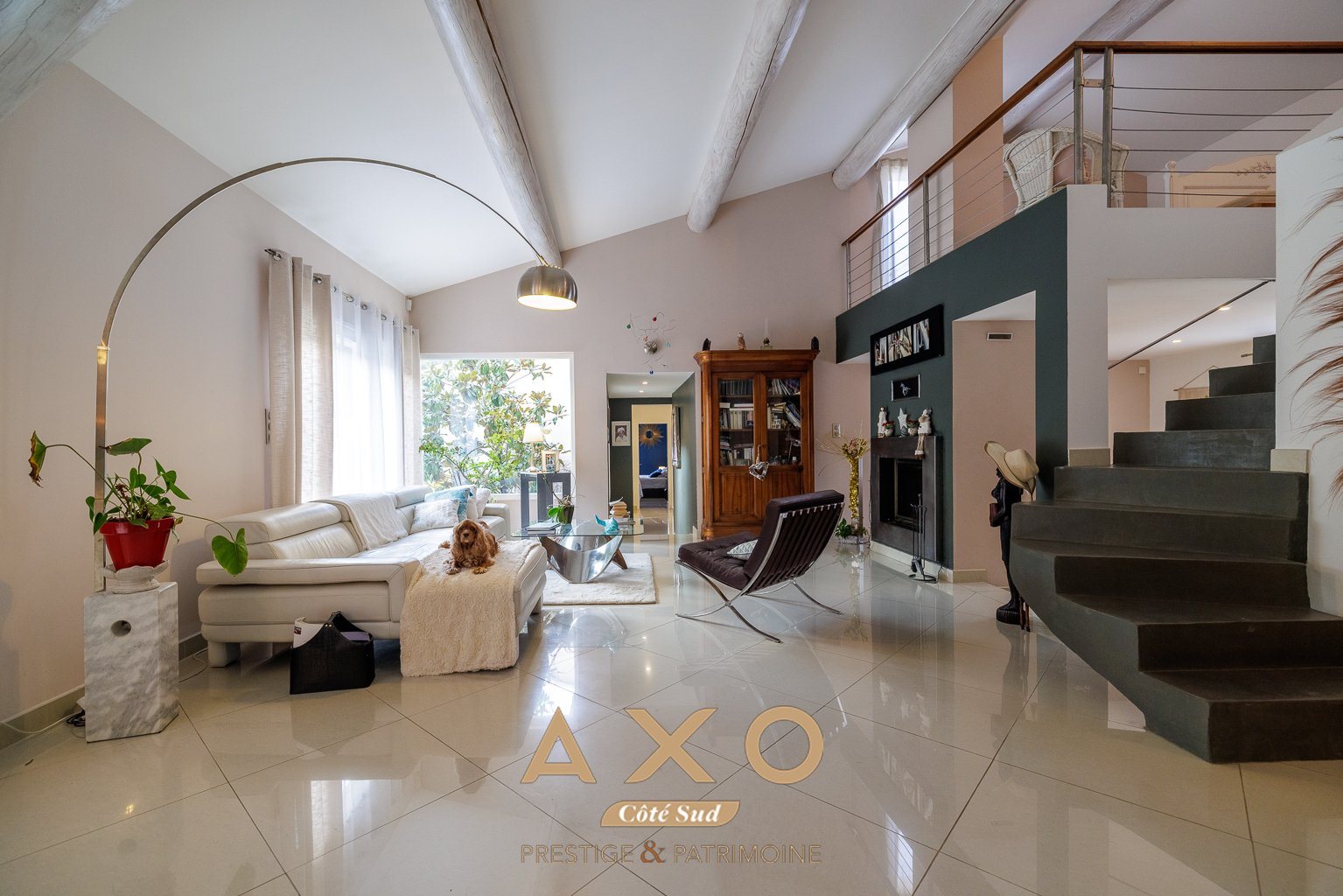 Maison à vendre, 220m², Simiane-Collongue