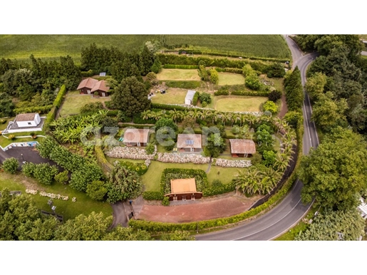 Tourist resort with 5 villas in operation