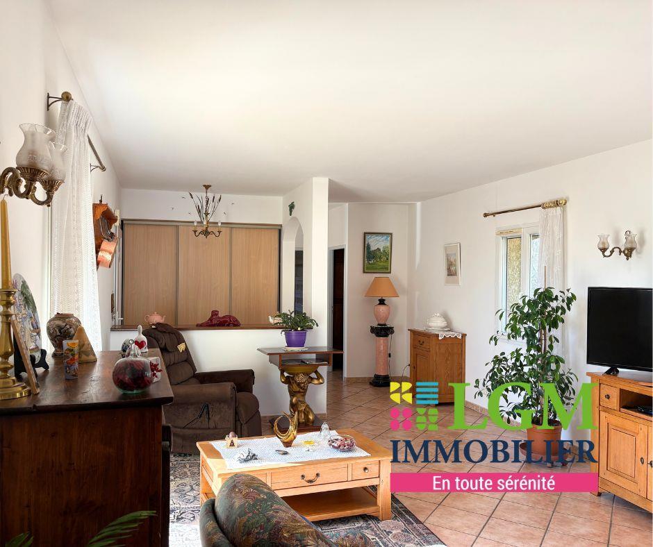 3 room house 89 m² with magnificent land