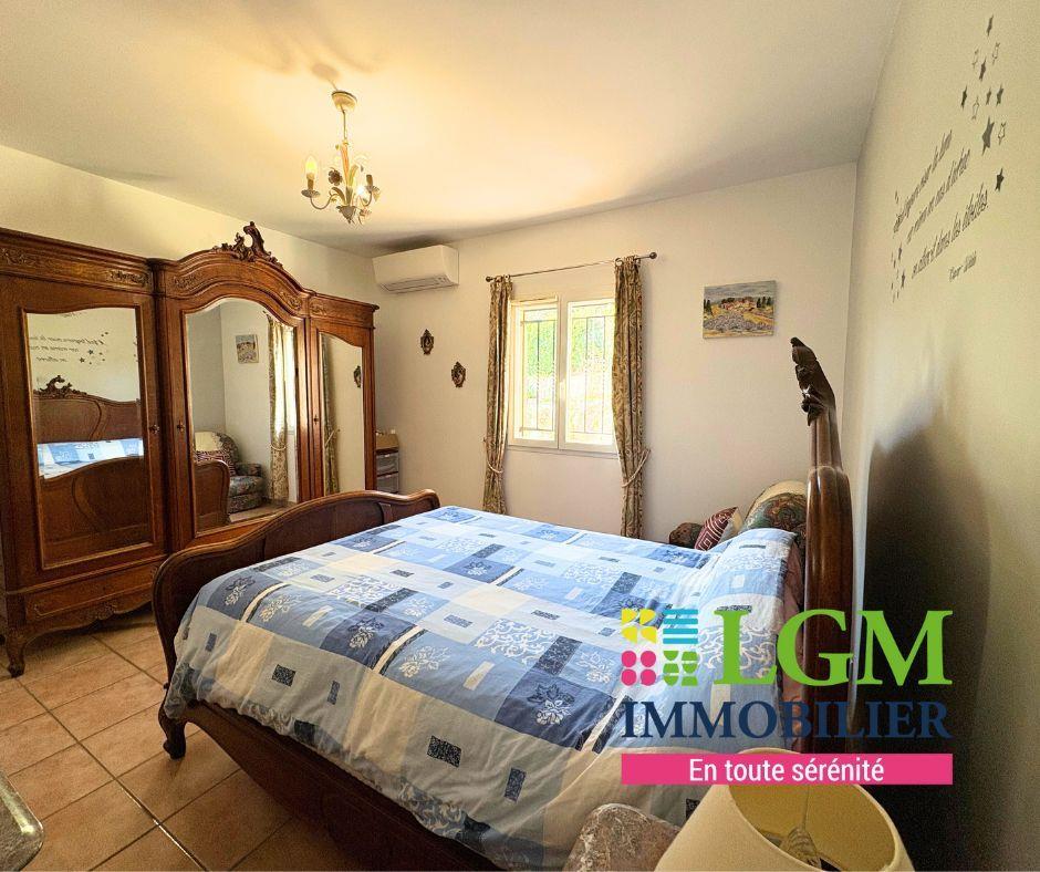 3 room house 89 m² with magnificent land