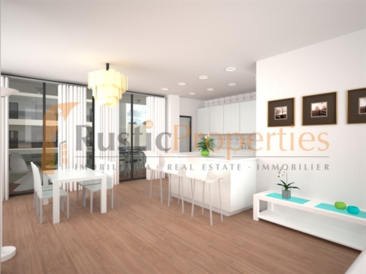 Excellent apartment in early stage of construction with modern lines in the center of São Brás de Al