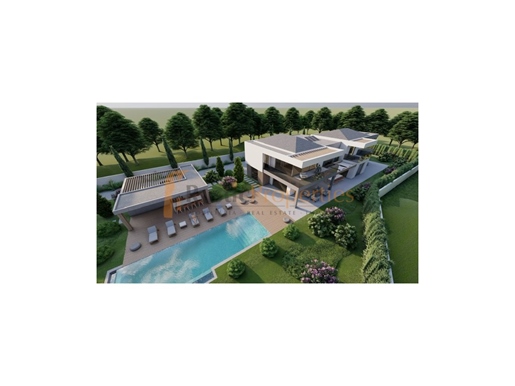 Land met goedgekeurd project voor de bouw van een villa met zwembad. Rp1918p