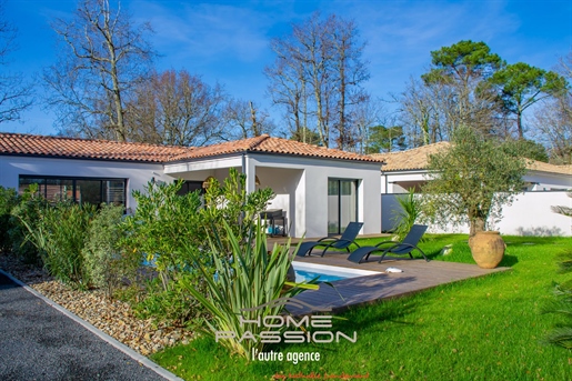 Breuillet - Belle Contemporaine Avec Piscine Dans Secteur Boisé