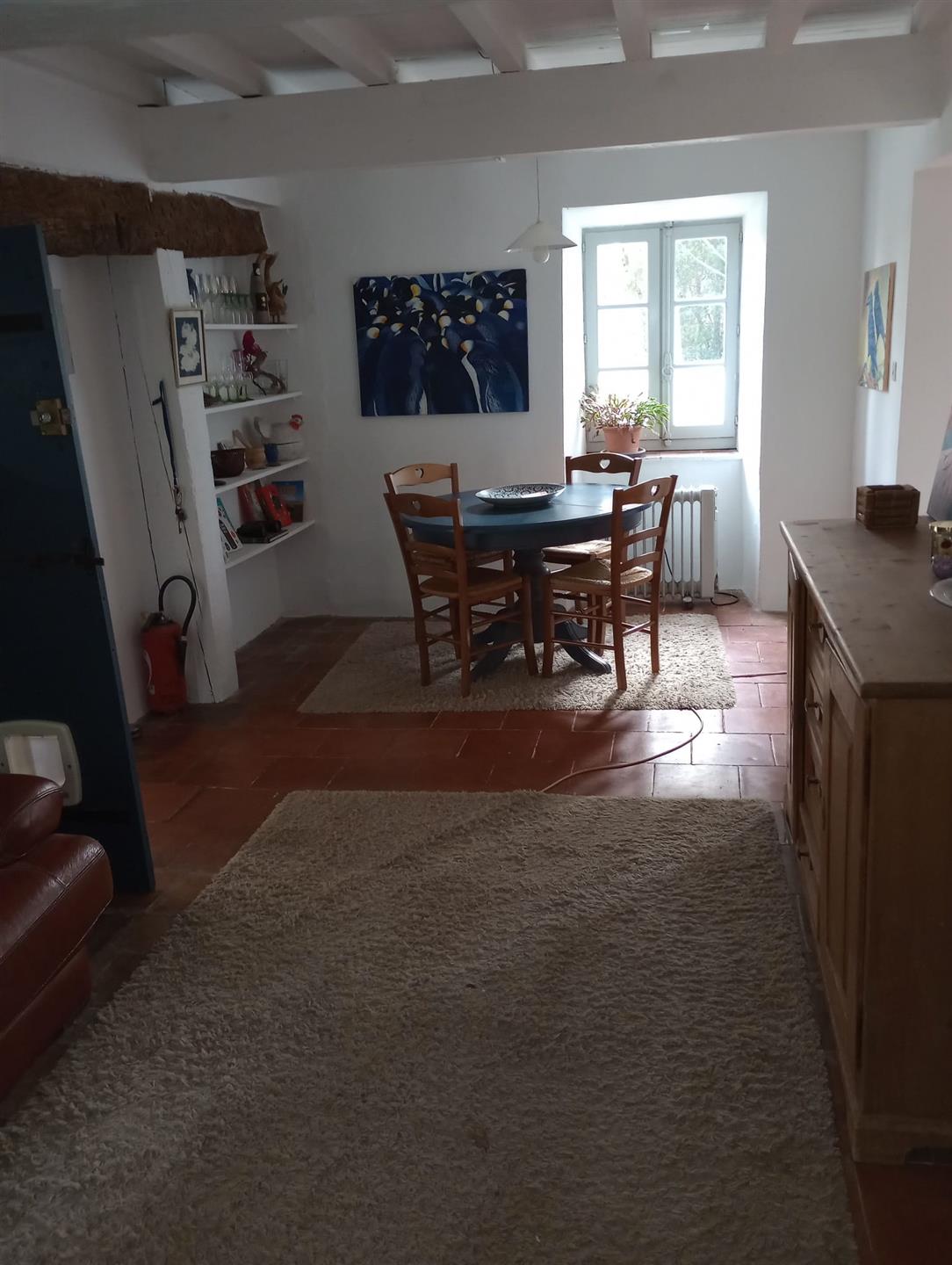 Casa de campo de caráter com 2 hectares de vinhedo orgânico