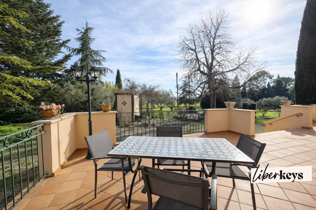 Maison à vendre, 236m², Oraison