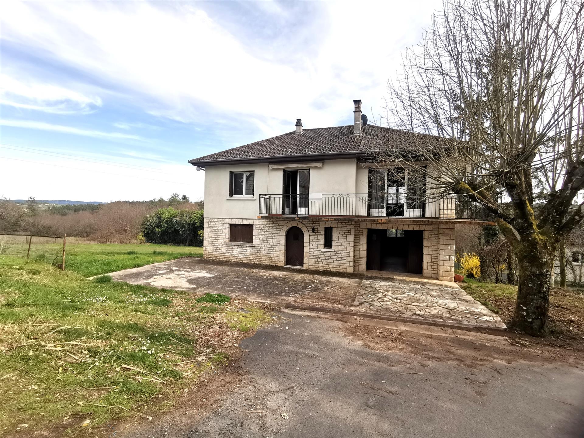 Maison sur la commune de Cosnac (Corrèze)