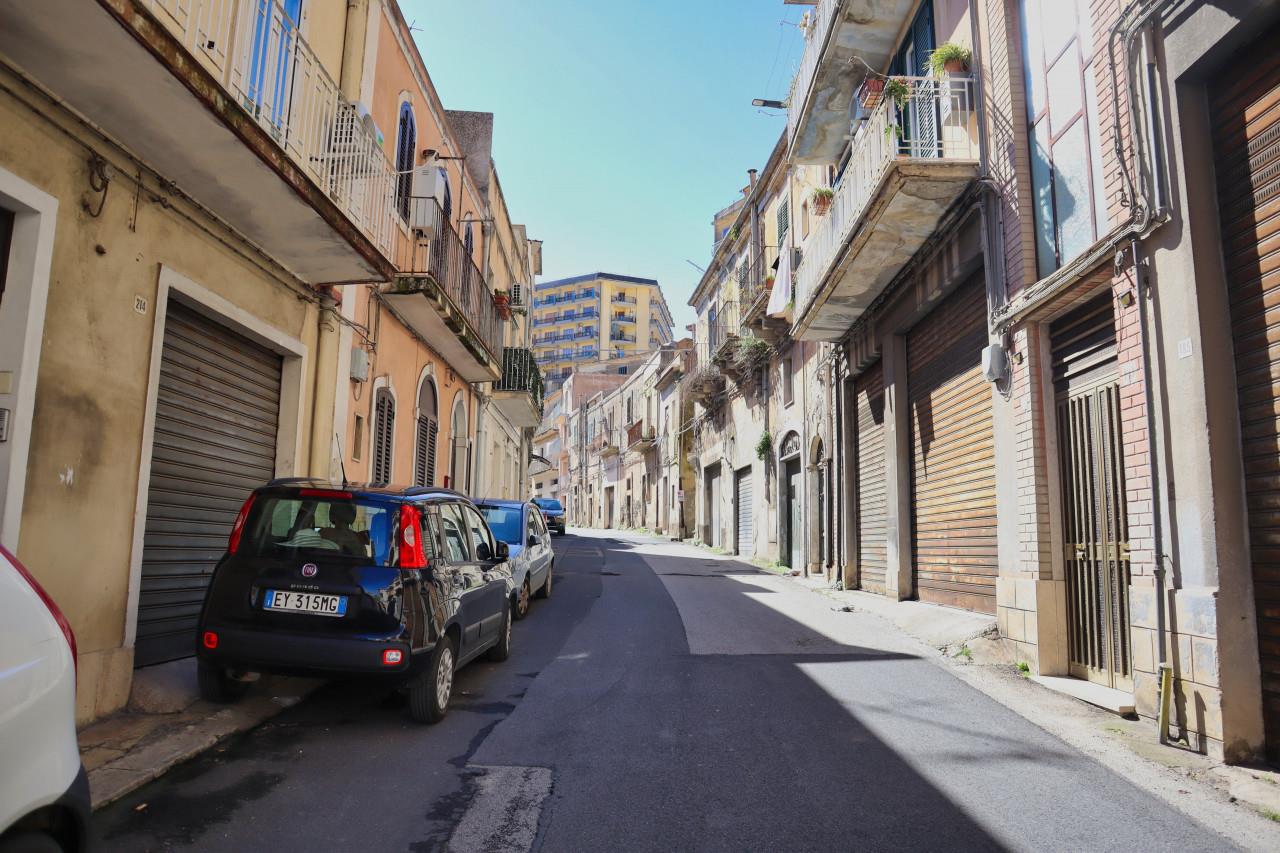 Modica, two apartments a single house