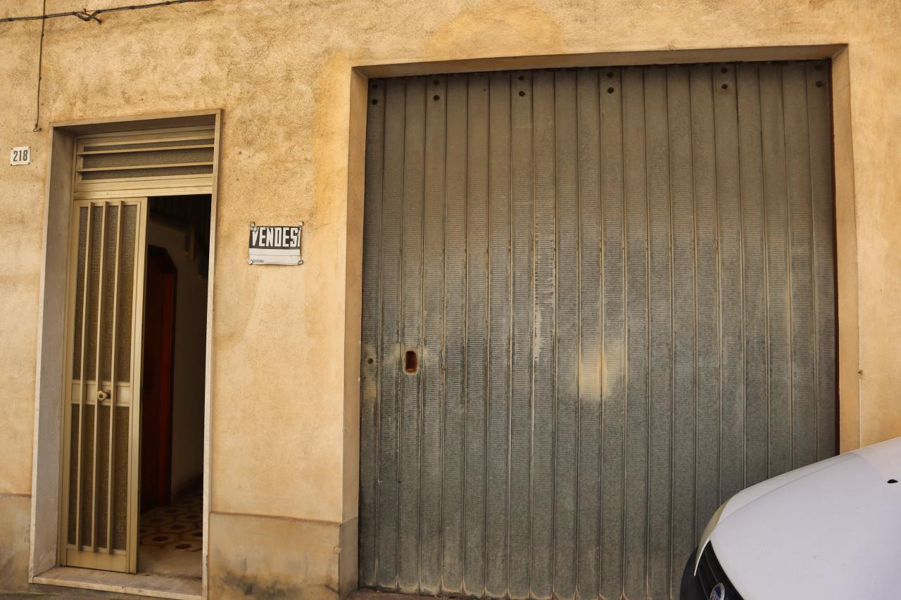 Modica, two apartments a single house