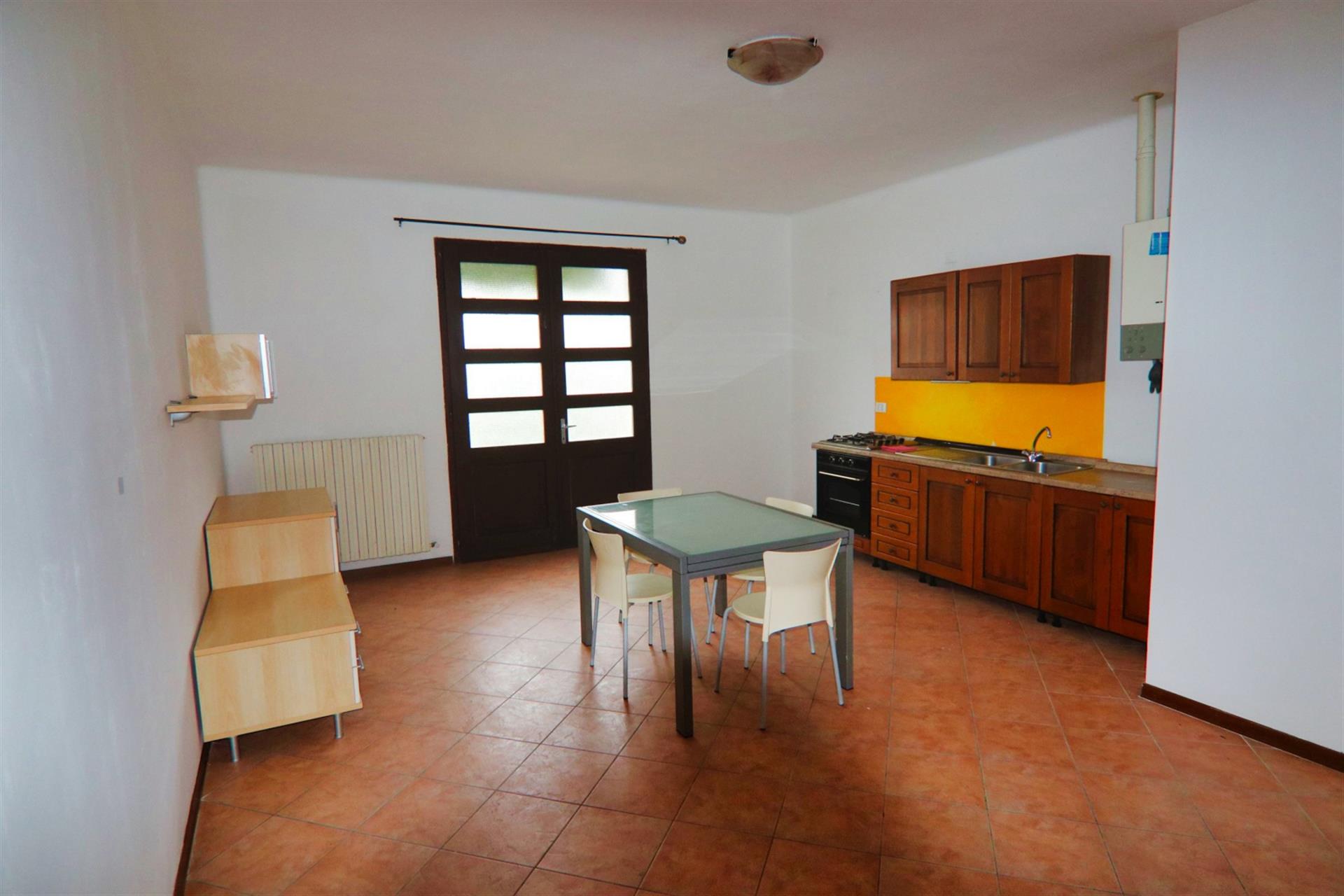 Castelguglielmo, 7% investment with a view of the Po di Levante