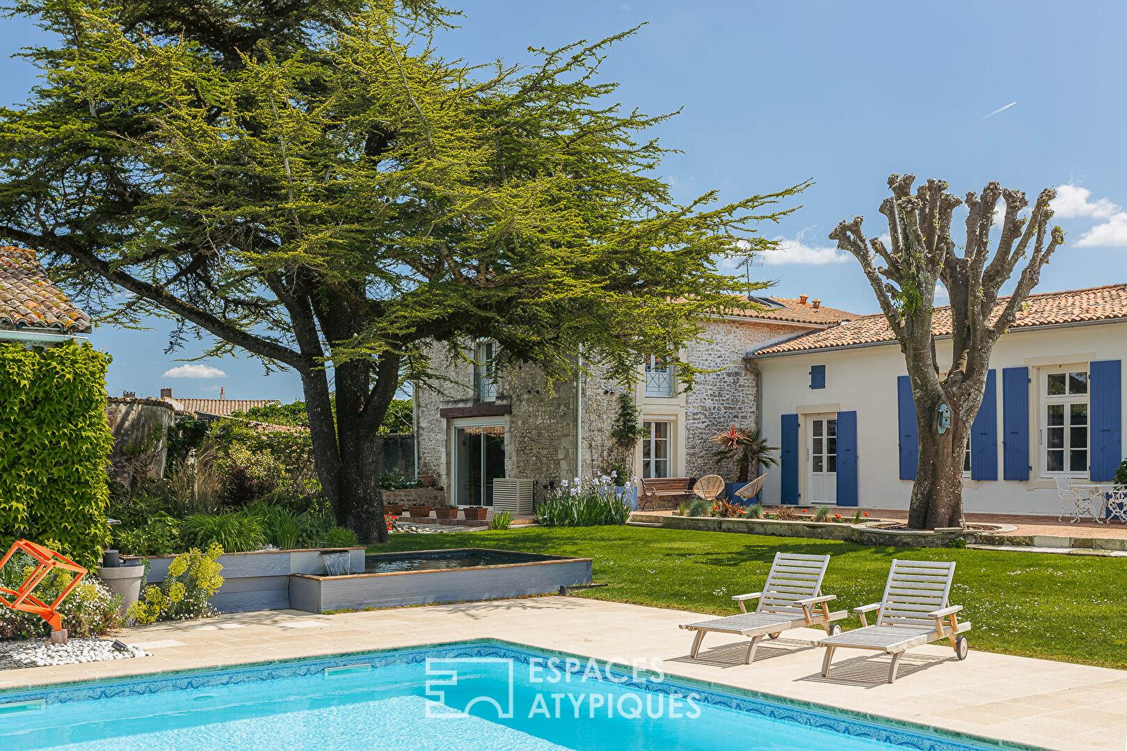 Charm and elegance in the heart of Dompierre-sur-Mer