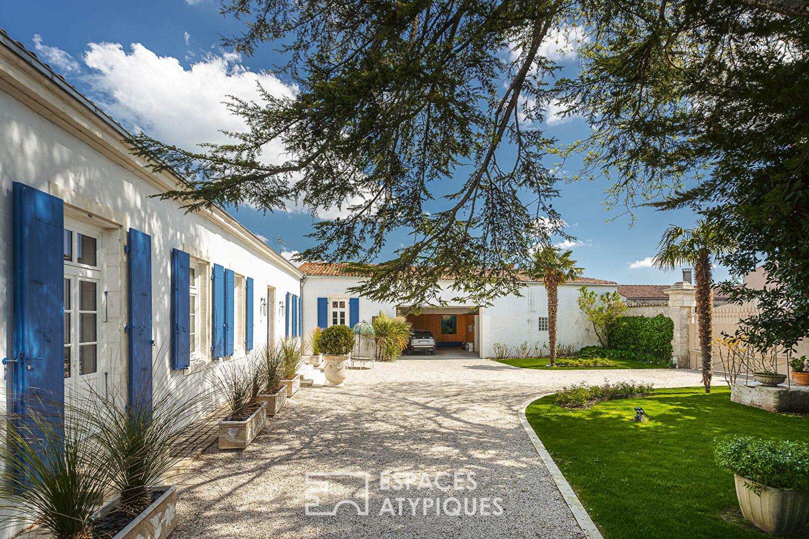 Charm and elegance in the heart of Dompierre-sur-Mer