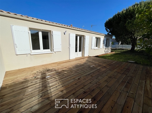 Renovated single-story house with garden