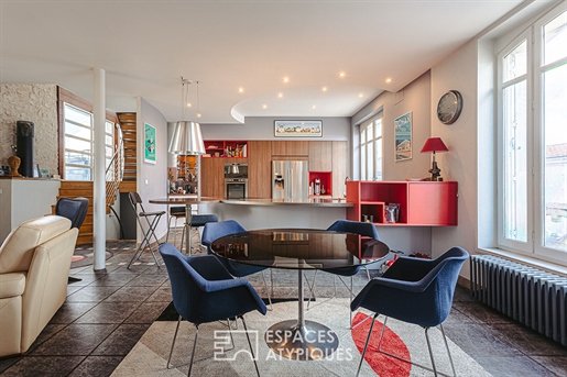 La Rochelle villa and its mill in the heart of town