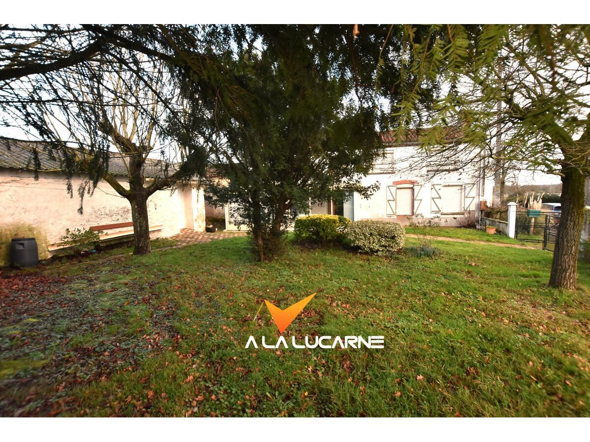 Maison à vendre, 121m², Chiché