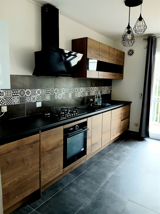 Advert pic 0