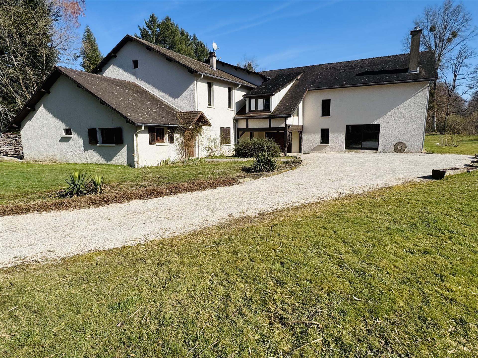 Exclusive property, former mill, riverside