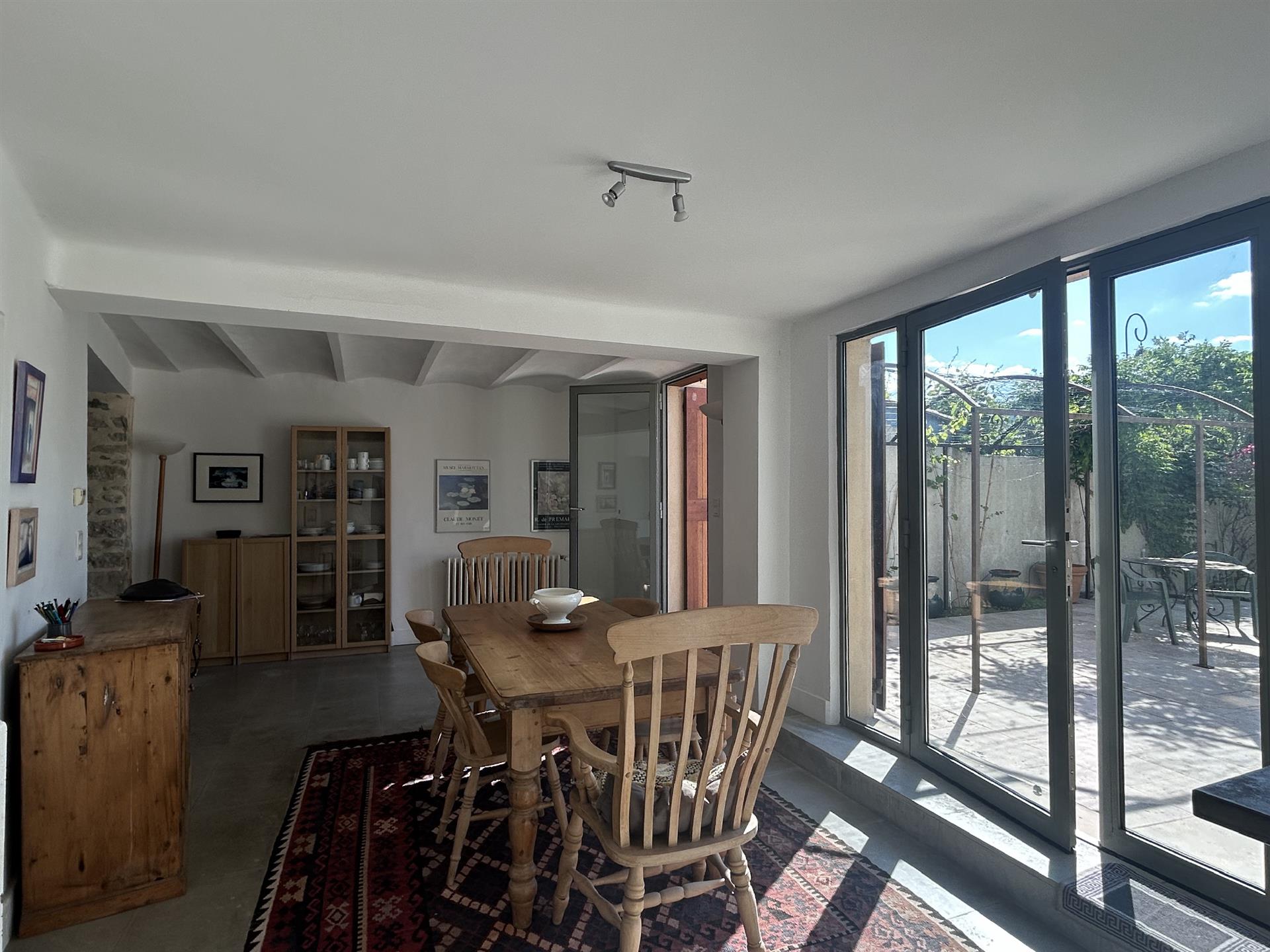 6-Room House For Sale Quissac
