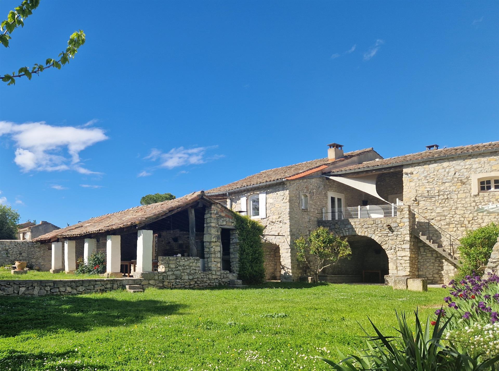 Compra: Vivenda (30350)