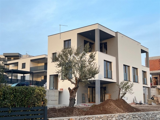 Flat Vodice, 183m2