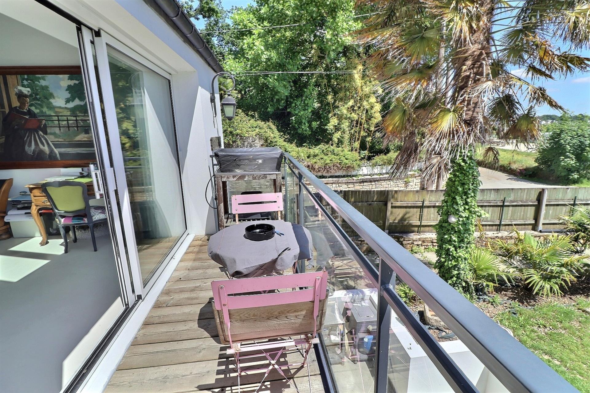 Le Relecq-Kerhuon Corniche (Pen An Toul) Property
