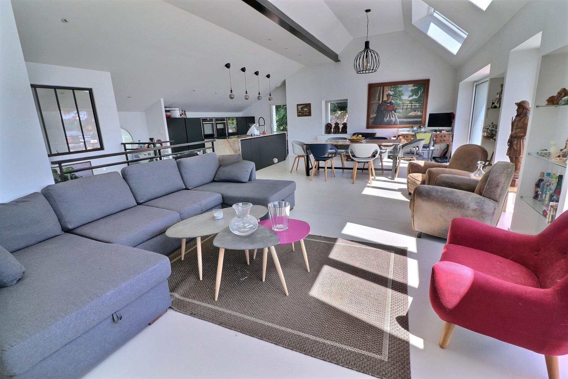 Le Relecq-Kerhuon Corniche (Pen An Toul) Property