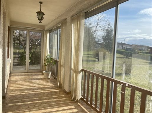 Advert picture