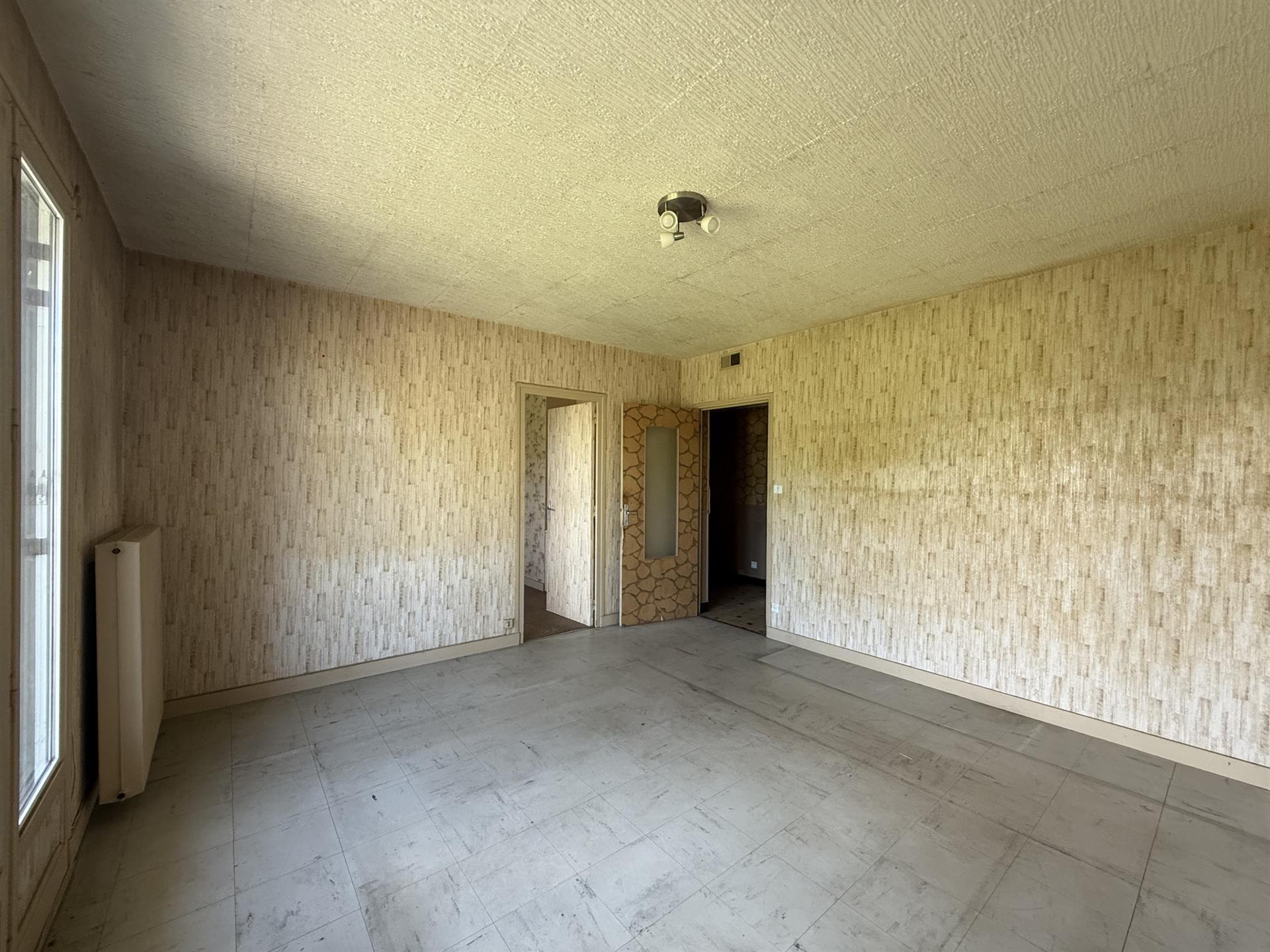 Ideal Apartment for Investors / First-Time Buyers