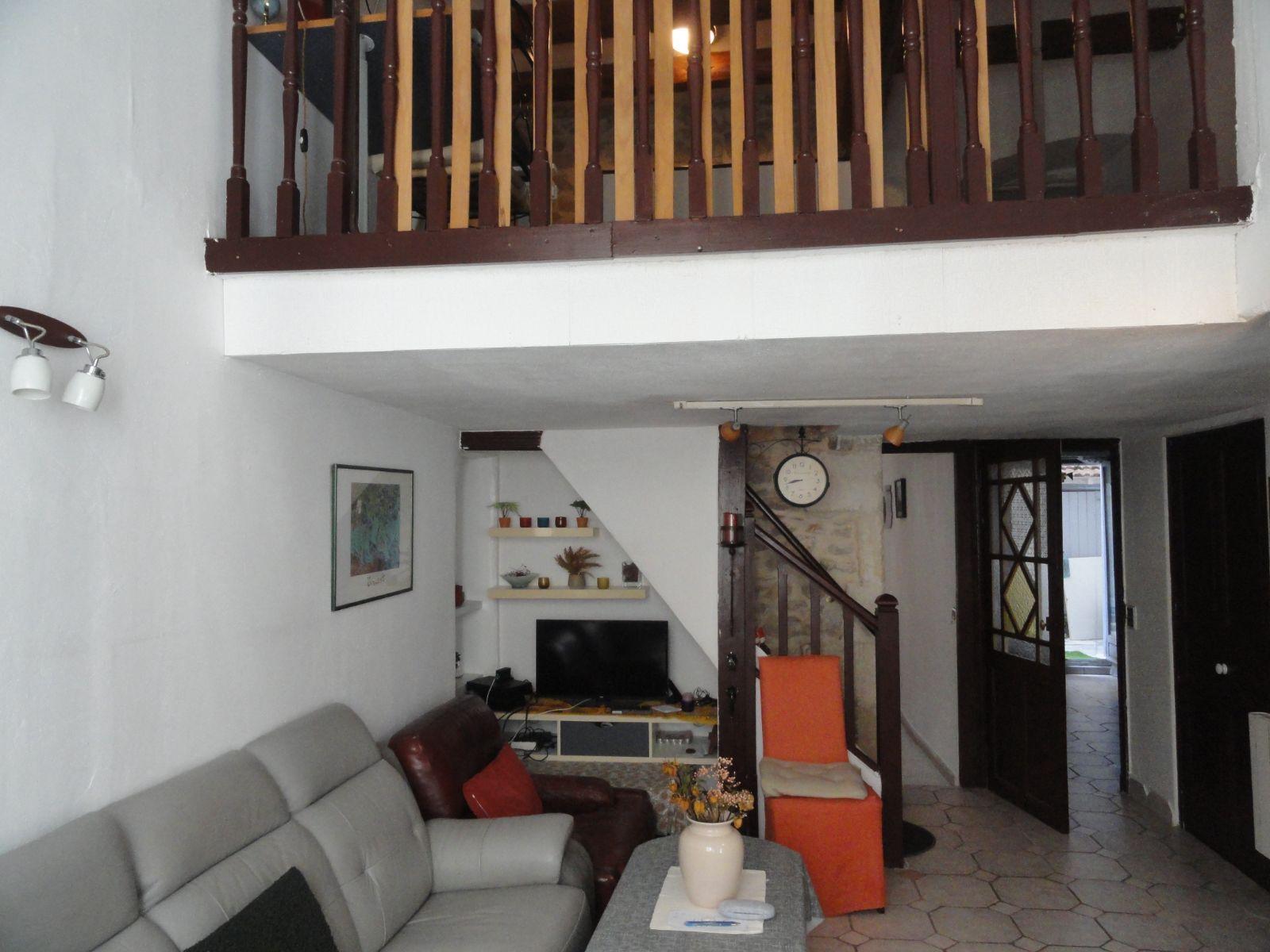 Purchase: Apartment (30000)