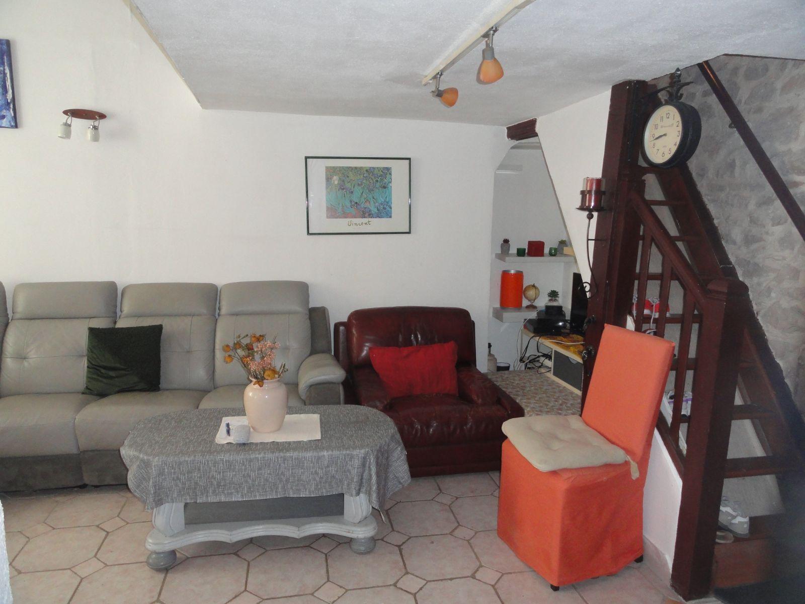 Purchase: Apartment (30000)