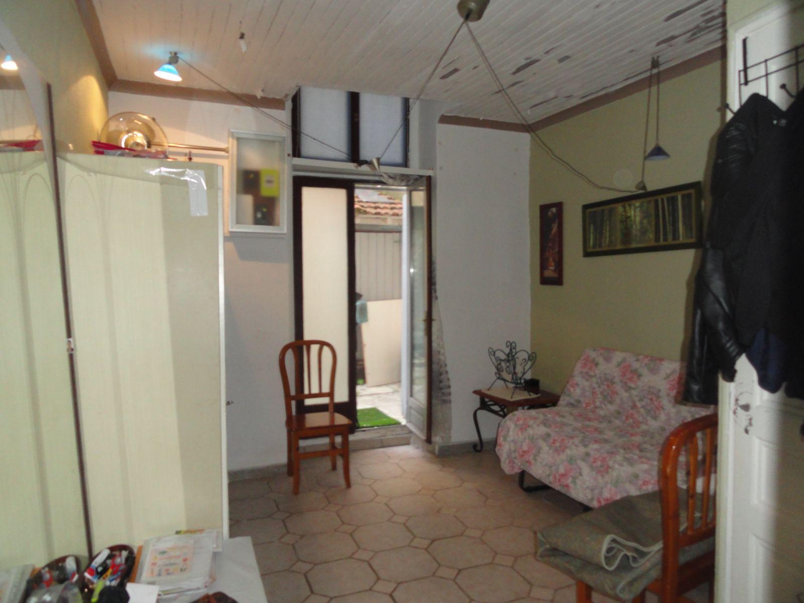 Purchase: Apartment (30000)