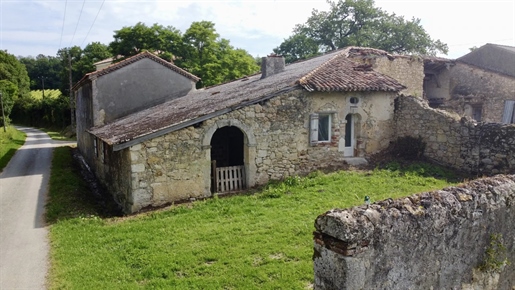 Propriété à rénover avec jardin