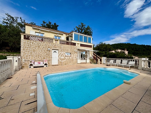 Renovated 3-Bedroom Villa With Pool In Seillans