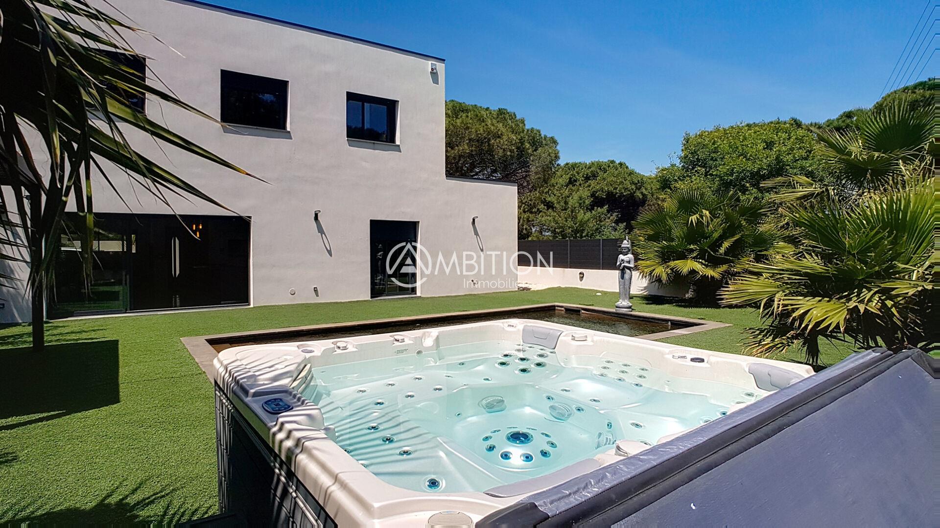 Purchase: House (83370)