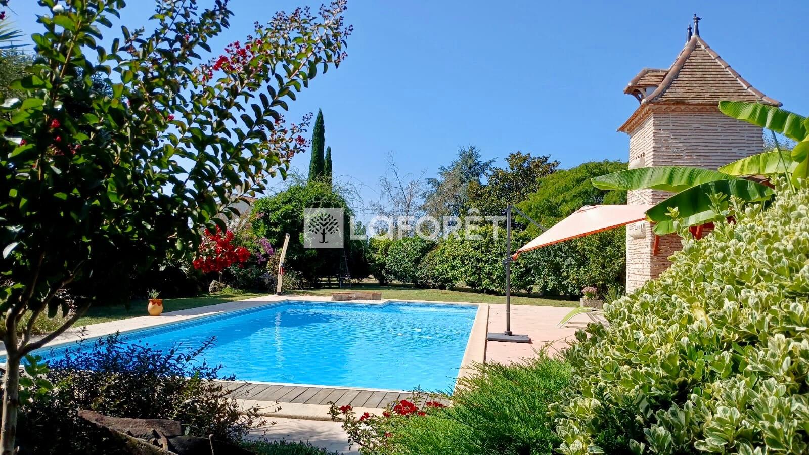Character House with Outbuilding and Swimming Pool