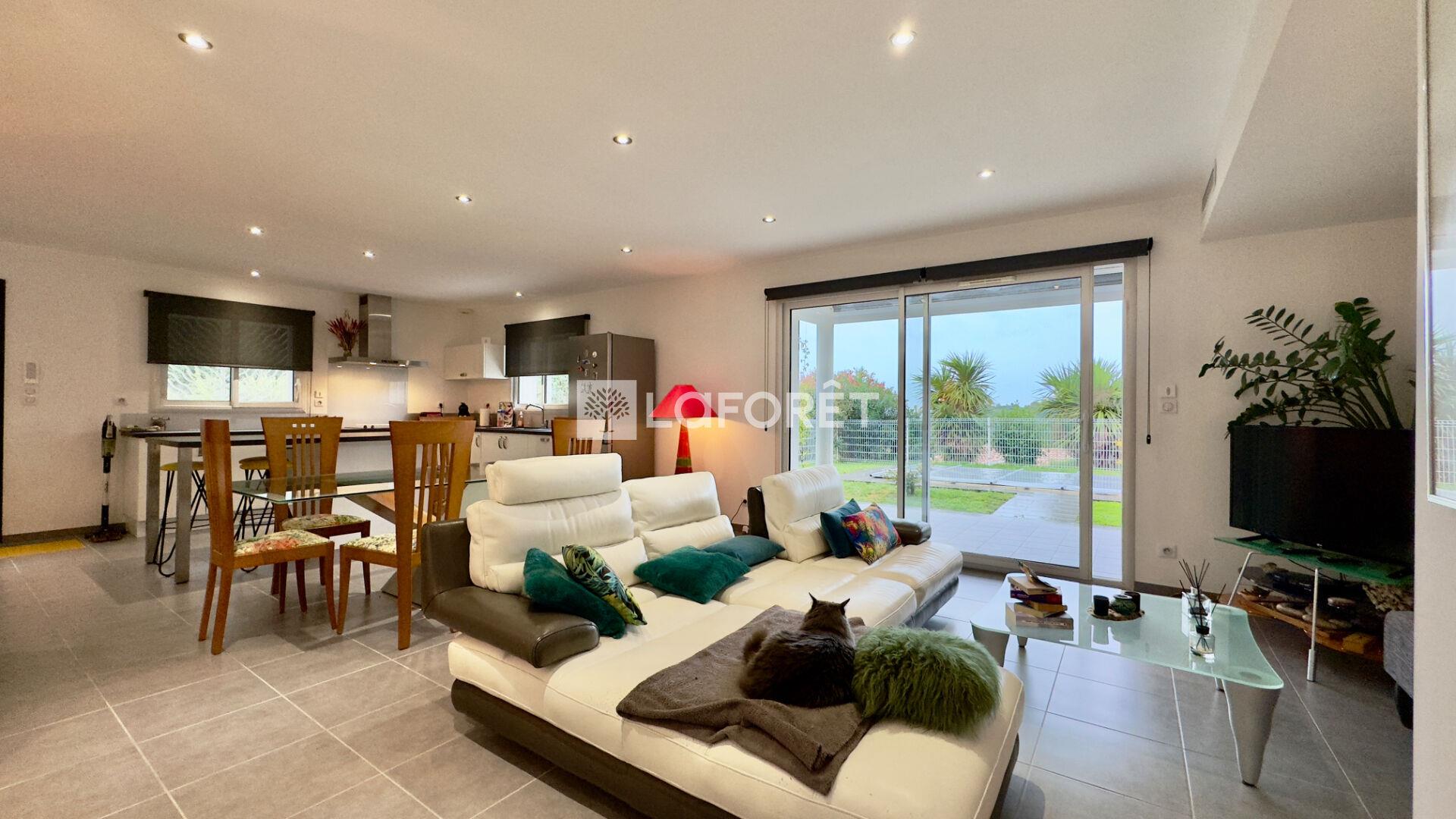 Single-storey house 3 bedrooms 130M2