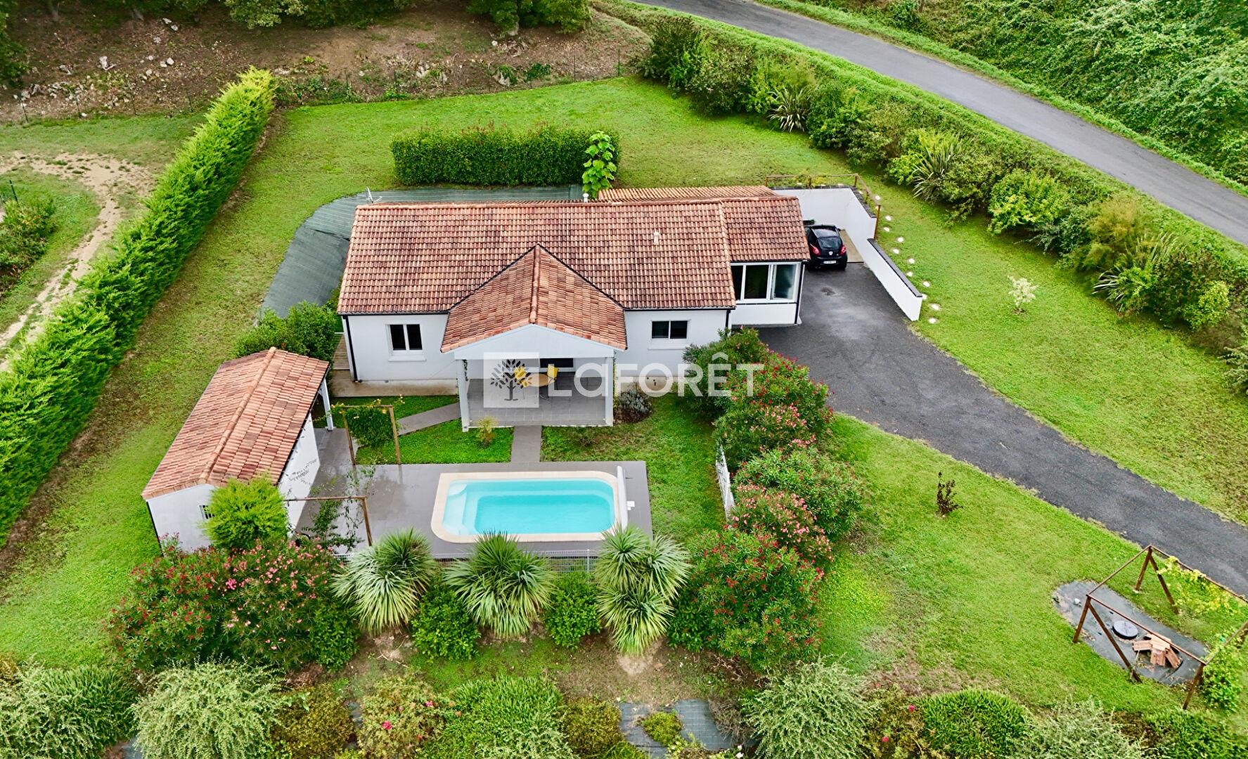 Single-storey house 3 bedrooms 130M2