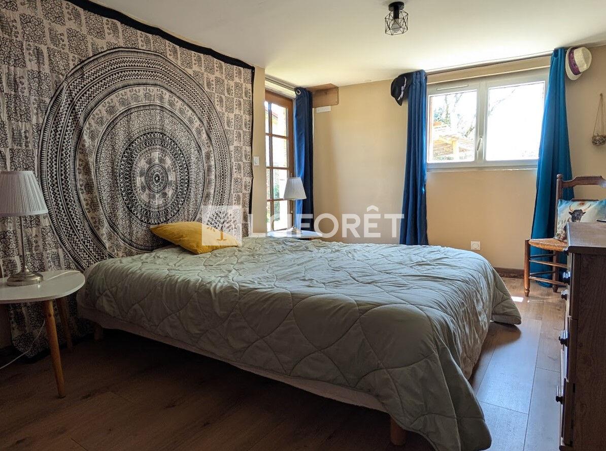 Propriété de charme avec gîte ou double habitation au coeur du Gers