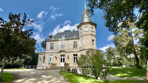 Prestigious Residence 18 room(s) 570 m2