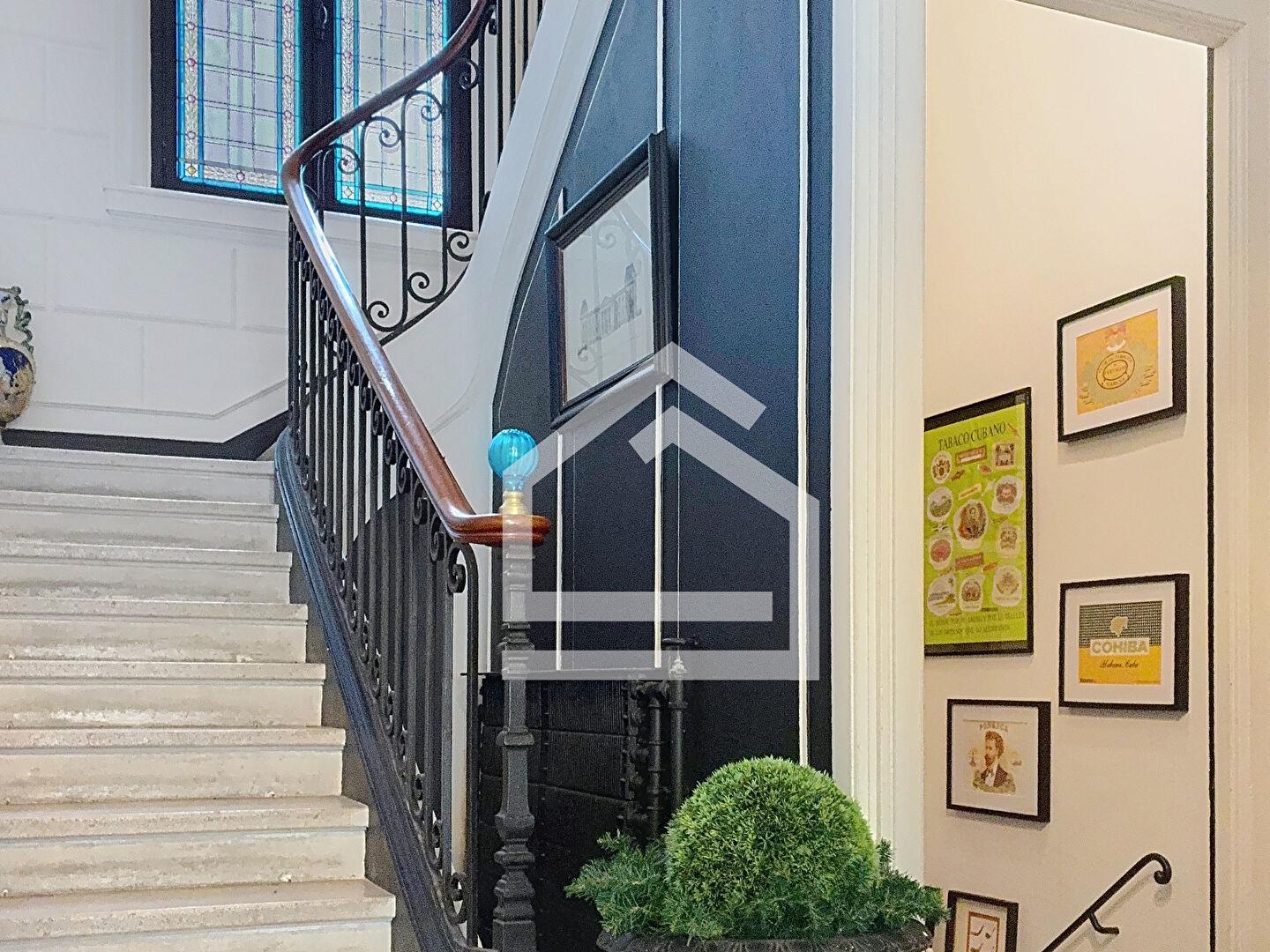 Maison à vendre, 332m², Bordeaux