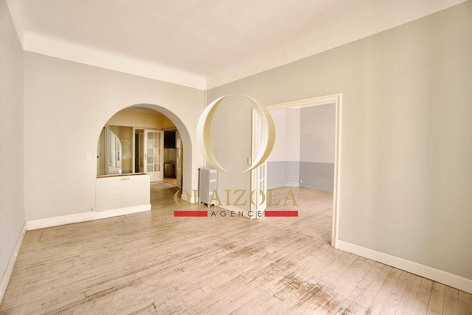 Compra: Apartamento (64200)