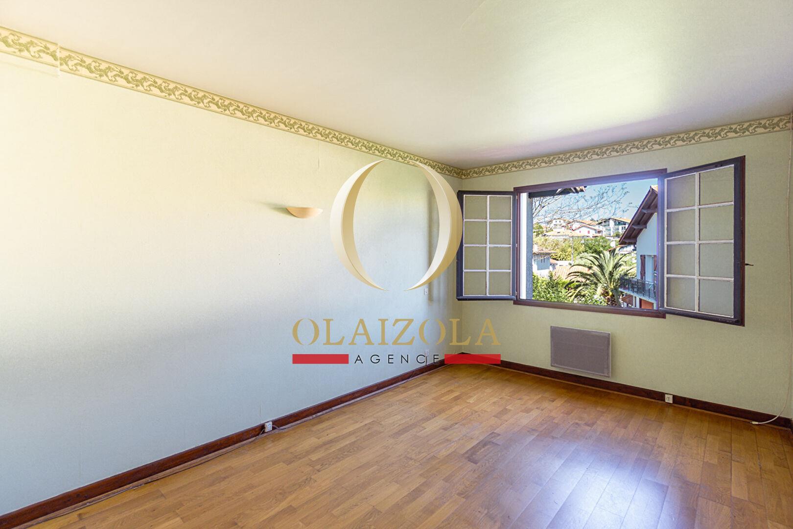 Saint-Jean-De-Luz - Spacious house with garage and bucolic garden in a quiet area.