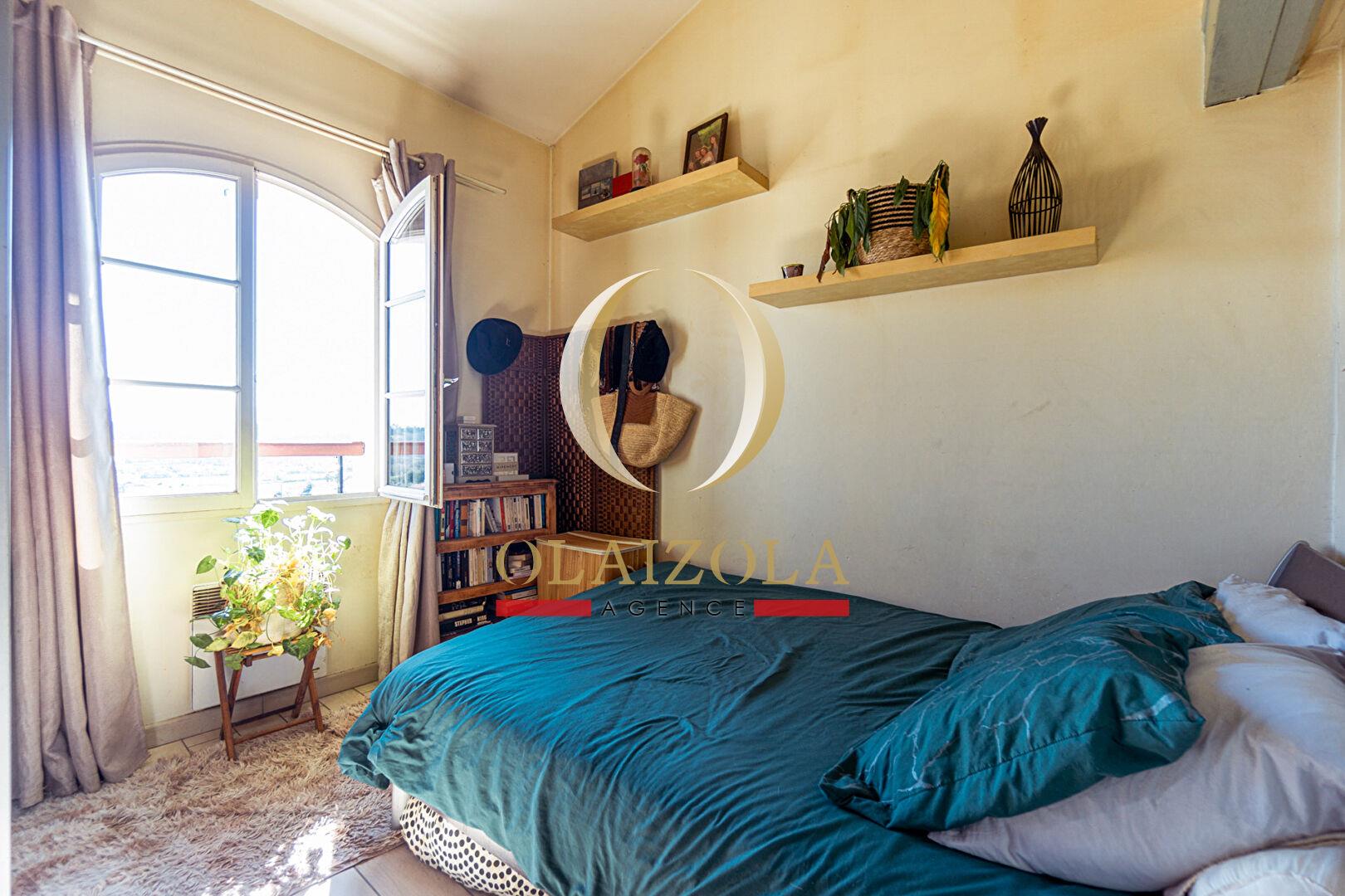 Purchase: Apartment (64210)