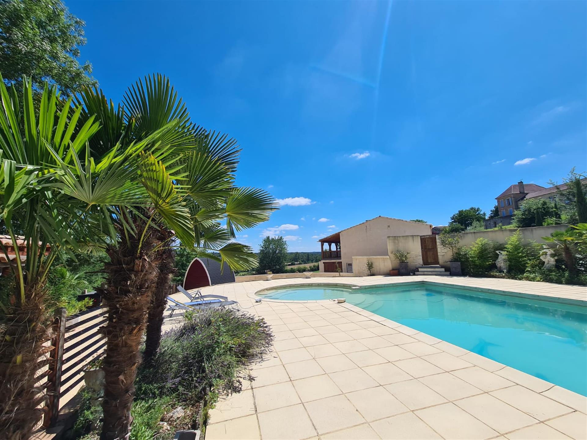 3 maisons de vacances proposées à la vente