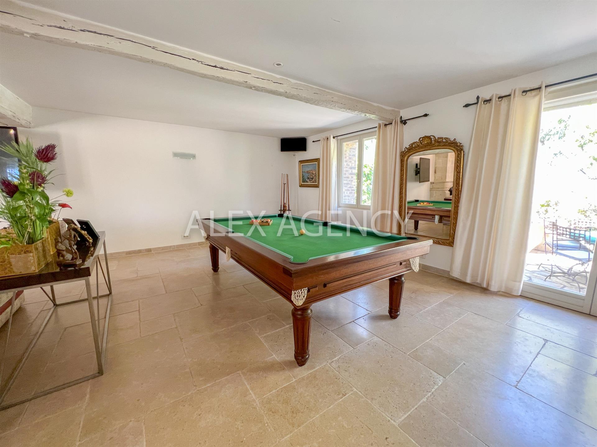 400M2 country house in Grimaud