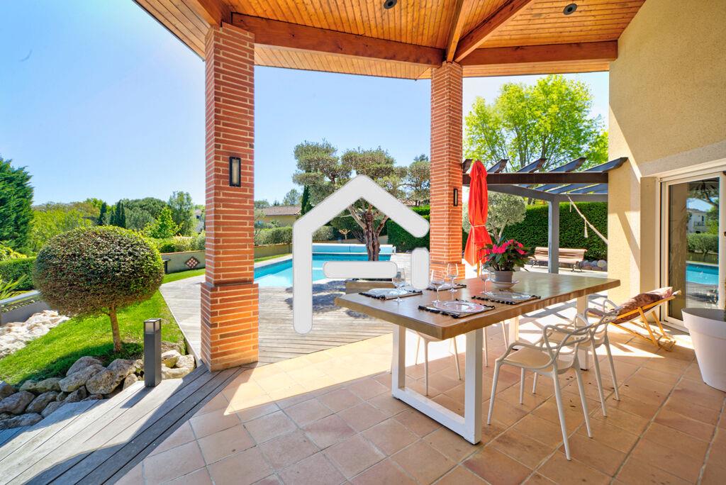 Toulouse North-East 5 Kms De La Rocade - Architect's Villa - 240 m² - Garage 6 Cars - Swimming Pool